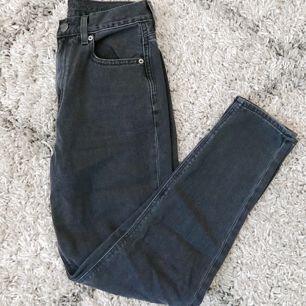 American Eagle Mom Jeans
